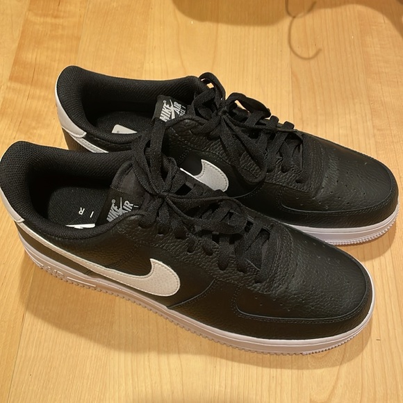 NIKE AIR FORCE 1 Men’s size 12 NWOT